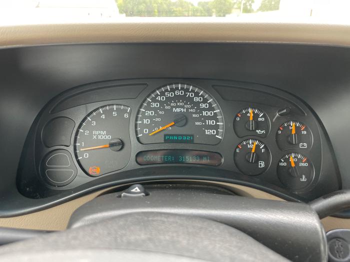 2004 chevrolet suburban 1500-4wd with 315133 miles for sale near elk-river, minnesota e85552cb6b7842a3904c3dc95633861c.jpeg