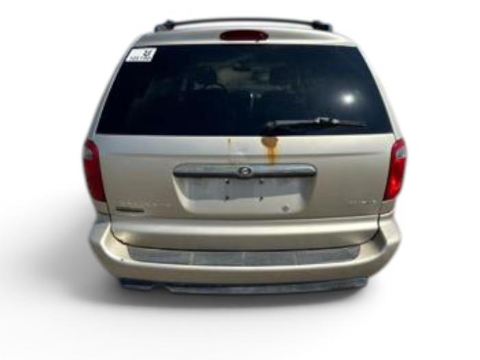 2005 chrysler town-&-country touring with 175445 miles for sale near elk-river, minnesota e871e541656045bfab2ca0e75bb0ee8d.jpg