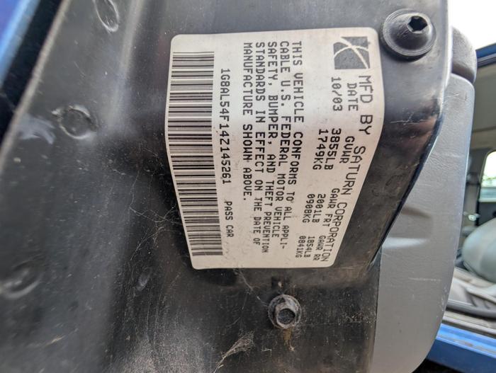 2004 saturn ion sedan-3 with 196187 miles for sale near elk-river, minnesota e879eb8b2bef4d58aebb645e4e1bbe6c.jpg
