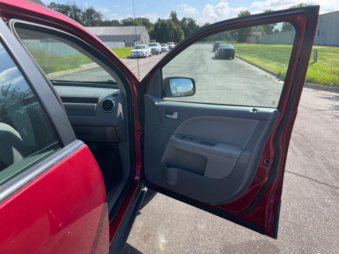 2007 ford freestyle sel-awd with 260553 miles for sale near elk-river, minnesota e8bcfd3017f34fafa555d69cc50ec613.jpeg