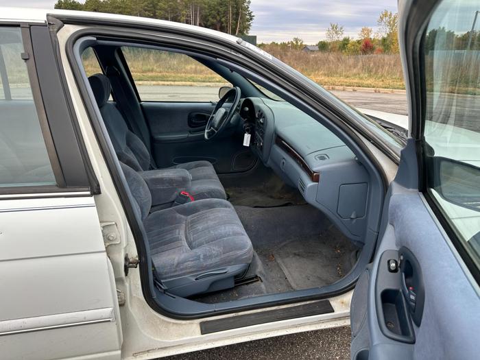 1998 chevrolet lumina sedan with 78173 miles for sale near elk-river, minnesota e8bdd350b6ab4e25af4491ea42f74218.jpg