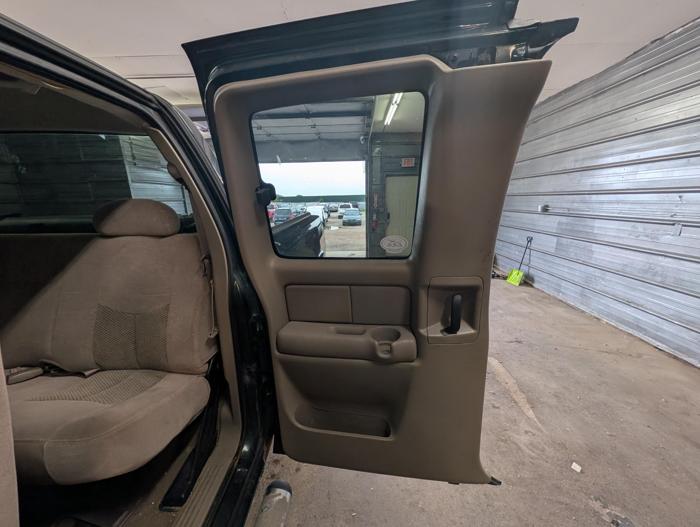 2004 chevrolet silverado-1500 work-truck-ext.-cab-short-bed-4wd with 322888 miles for sale near elk-river, minnesota e8be6ed30adc484f9e8ab6ffd6b1577d.jpg