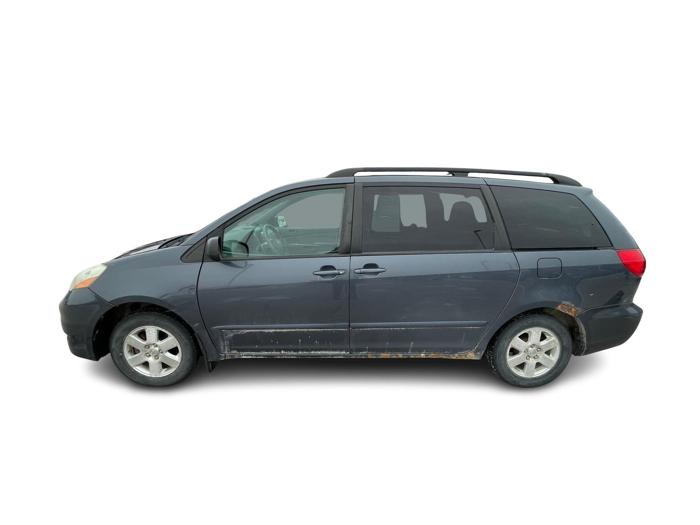 2009 toyota sienna ce-fwd-7-passenger with 230582 miles for sale near rochester, minnesota e8bfcafe650142259586c18c919ddacf.jpg