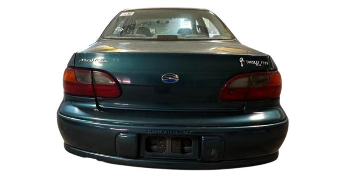 2003 chevrolet malibu base with 116844 miles for sale near elk-river, minnesota e8d8db3a4f91497ba6090d3ca56a0333.jpg