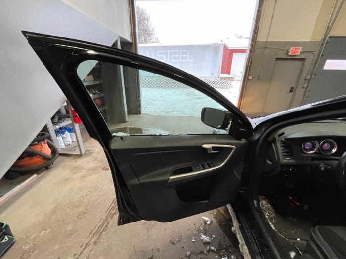 2011 volvo xc60 3.2 with 206105 miles for sale near elk-river, minnesota e8df92431e46449e84750caf4c99ee50.jpeg