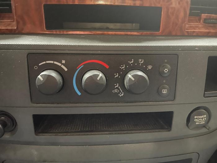 2006 dodge ram 1500 with 229960 miles for sale near elk-river, minnesota e8fc8ca650c64741b7e1ab4f11982e38.jpg