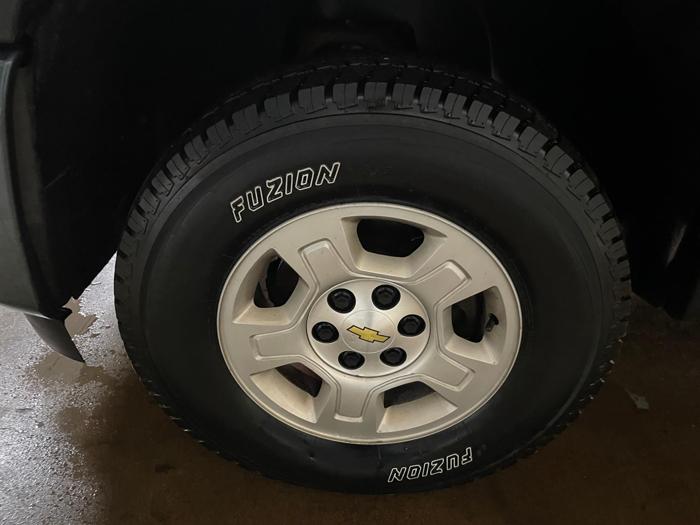 2007 chevrolet silverado-1500 1500 with 138097 miles for sale near elk-river, minnesota e90b248c1996454d9a8fec070c24357a.jpg