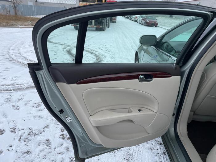 2007 buick lucerne with 61384 miles for sale near elk-river, minnesota e91a8c947a39481daff50cb67cca720a.jpg