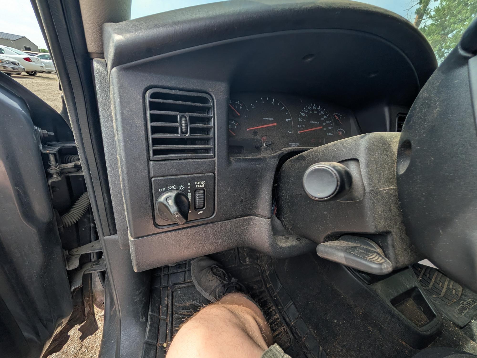 2002 dodge dakota slt-club-cab-4wd with 213792 miles for sale near elk-river, minnesota e92bcd8085ef4916b2790d4bbb00a5a1.jpg