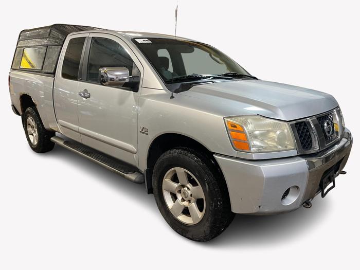 2004 Nissan Titan