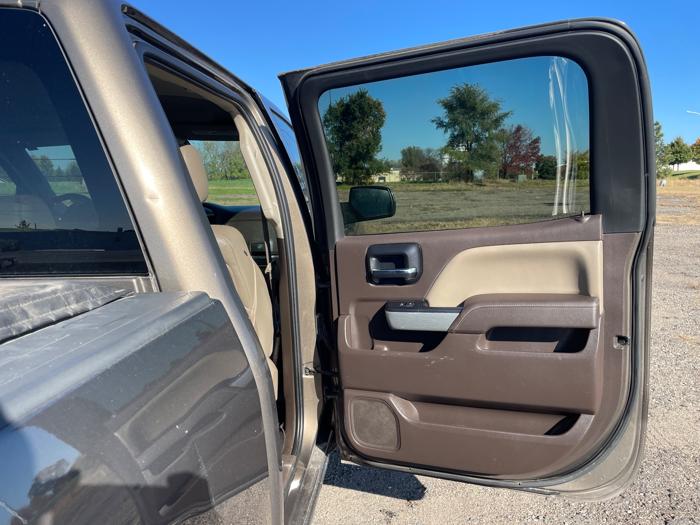 2014 chevrolet silverado-1500 1lz-crew-cab-4wd with 116555 miles for sale near hastings, minnesota e955442500234aa3b797955bc1e6d989.jpeg