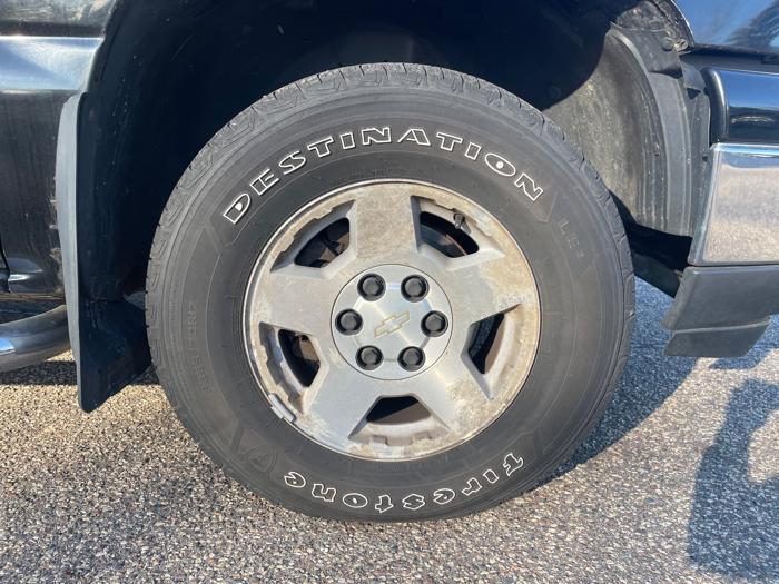 2007 chevrolet silverado-classic-1500 ls-ext.-cab-4wd for sale near fridley, minnesota e955fec71ad842188439f7dc4d870175.jpeg