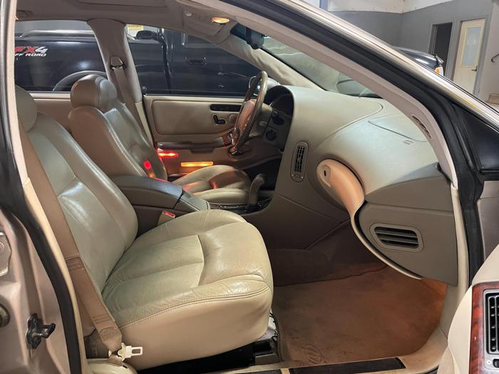 1998 Oldsmobile Aurora