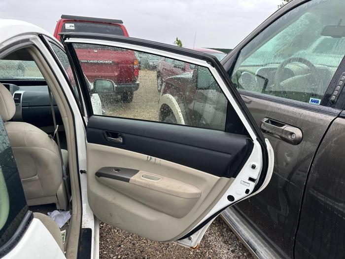 2009 toyota prius 4-door-liftback with 170339 miles for sale near elk-river, minnesota e96dce91999b4cb3aa48144409341600.jpg
