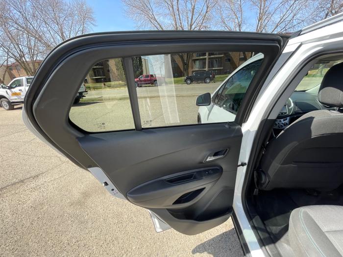 2015 chevrolet trax lt-awd with 127014 miles for sale near alexandria, minnesota e9a619ddc7d94b468e03cbd04ee7c9dd.jpeg