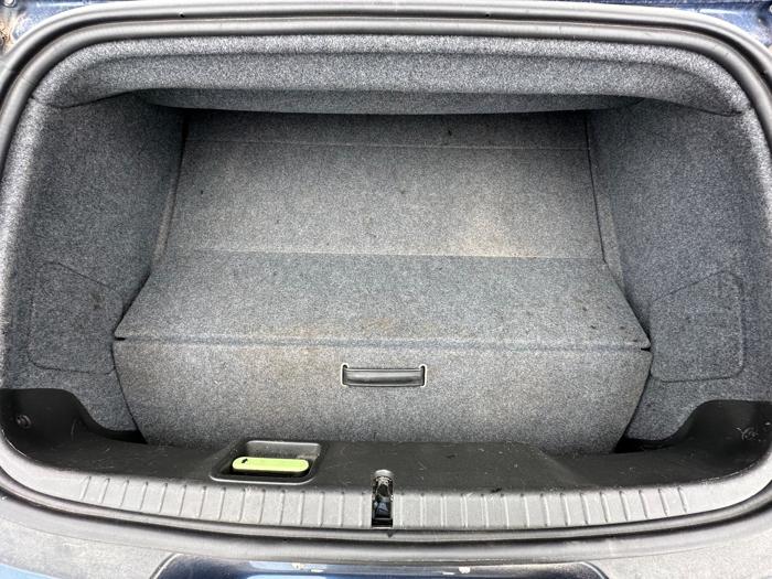 2004 audi tt roadster-quattro-(250-hp) with 126058 miles for sale near burnsville, minnesota e9b42081878f456d96724efe94280022.jpeg