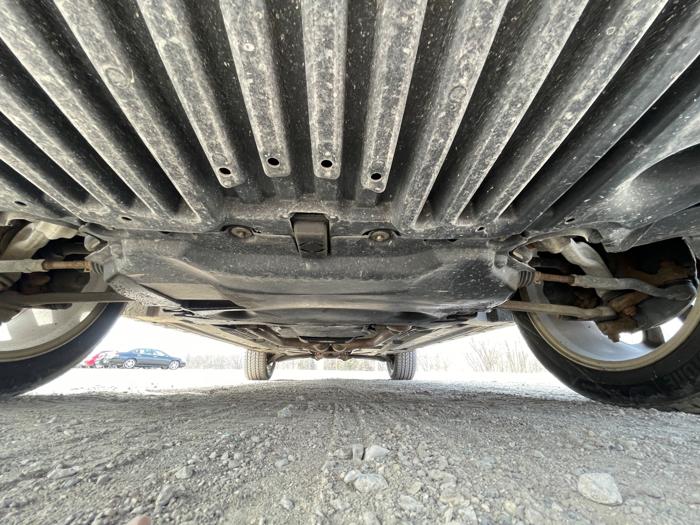 2010 mercedes-benz glk-class glk350-4matic with 139019 miles for sale near jordan, minnesota e9bfdc7336e441818b8b2da947bce841.jpeg