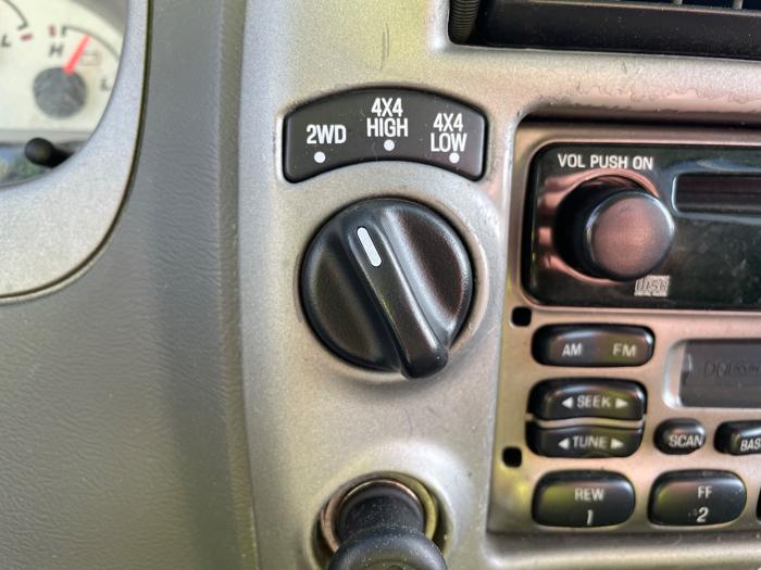 2004 ford explorer-sport-trac xls-4wd with 184875 miles for sale near elk-river, minnesota e9c4d41b92334361a096f29395689caf.jpeg