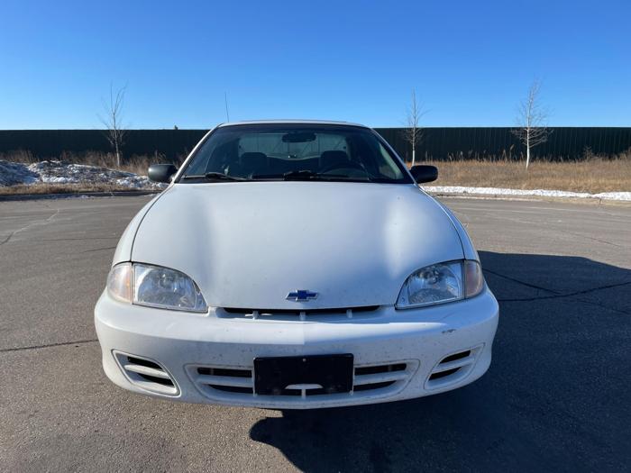 2001 chevrolet cavalier with 179496 miles for sale near elk-river, minnesota e9e63ed65e254f4798439c92e6756011.jpg