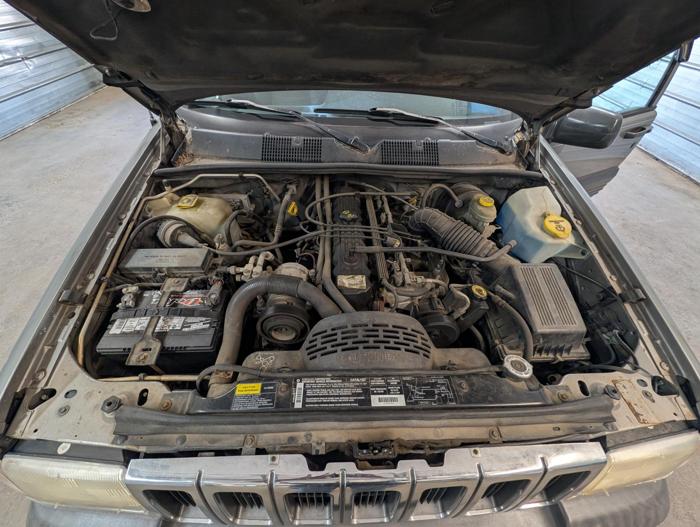 1997 jeep grand-cherokee laredo-4wd with 218376 miles for sale near elk-river, minnesota e9ee25fd2b0a458cb38f0bbbf12a0826.jpg