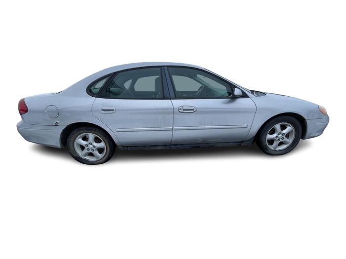 2000 ford taurus se-svg with 158859 miles for sale near elk-river, minnesota ea09f7bd0d5a4c3d91da1fdf89f8b66f.jpg