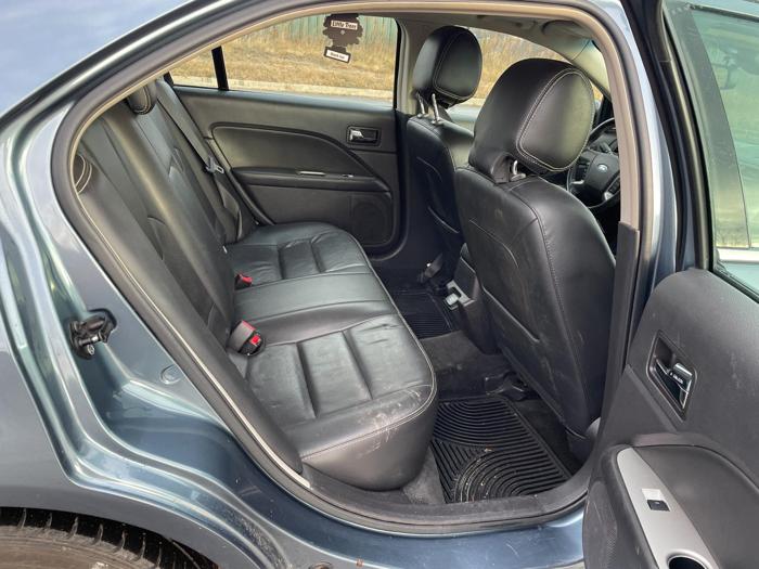2012 ford fusion with 198968 miles for sale near elk-river, minnesota ea17760c67384c6baf00b7c4e3b232e0.jpg