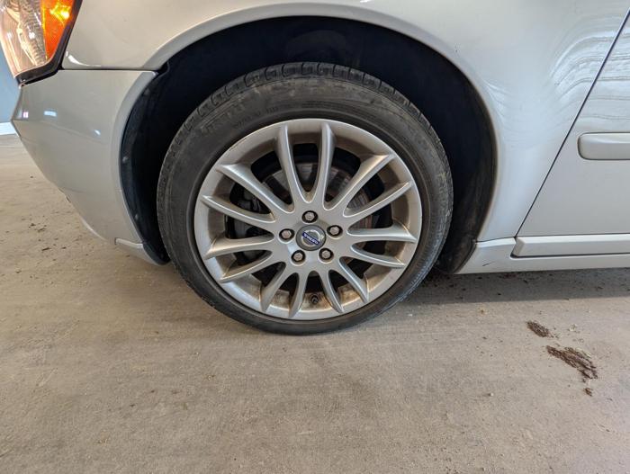 2010 volvo v50 2.4i with 116301 miles for sale near elk-river, minnesota ea1e29ea533640bda01f8da5e10b7bf0.jpg