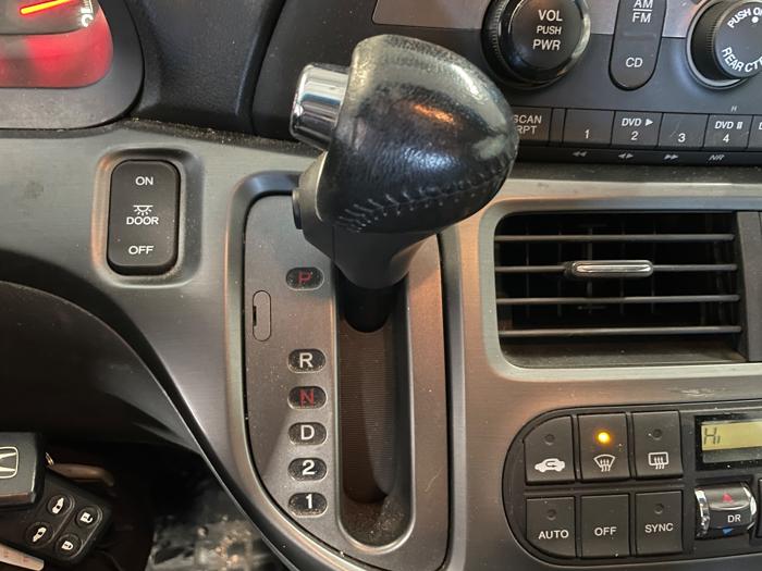 2006 honda odyssey ex-l with 256601 miles for sale near elk-river, minnesota ea502596d8da480f92057546badbb258.jpeg