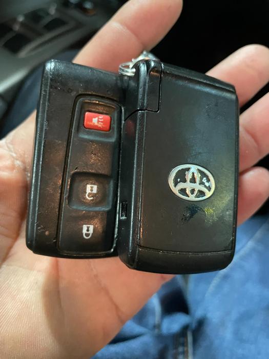 2008 toyota prius base with 185624 miles for sale near elk-river, minnesota ea567b8b911a4a539669b589e14a99a7.jpg