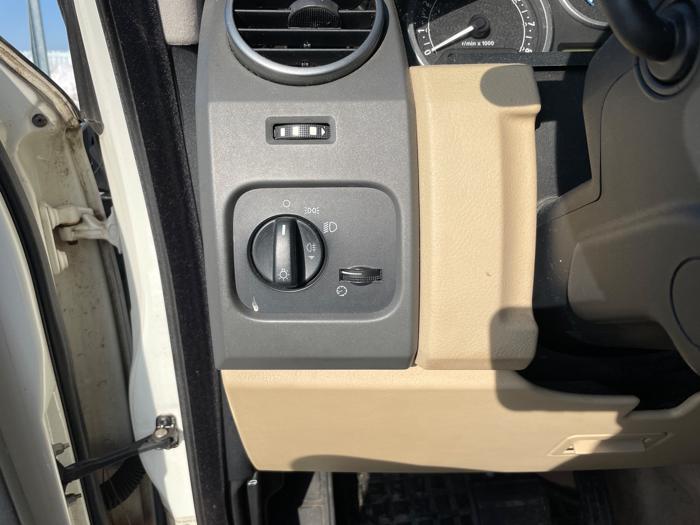 2006 land-rover lr3 v6 with 175918 miles for sale near elk-river, minnesota ea58164a4bf345b8a93ac3ff5de9e1eb.jpeg