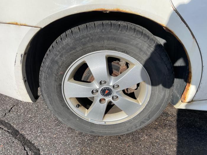 2006 pontiac grand-prix base with 253924 miles for sale near elk-river, minnesota ea77b33f3174447b84f9c22dd2032c22.jpeg