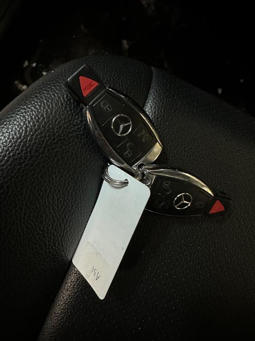 2011 mercedes-benz glk-class glk350-4matic with 132238 miles for sale near elk-river, minnesota ea7a342ce09e48a1bf2925f6a3147191.jpeg