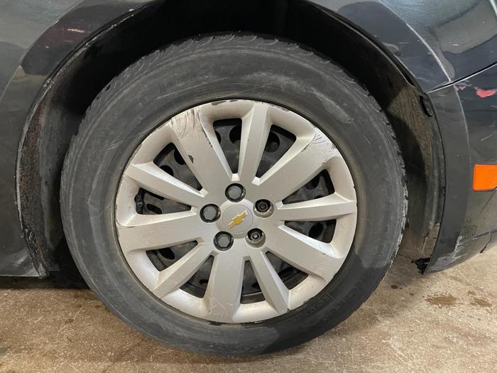 2011 chevrolet cruze ls with 139428 miles for sale near elk-river, minnesota ea7e5ad242264be880c887fdd2250654.jpg