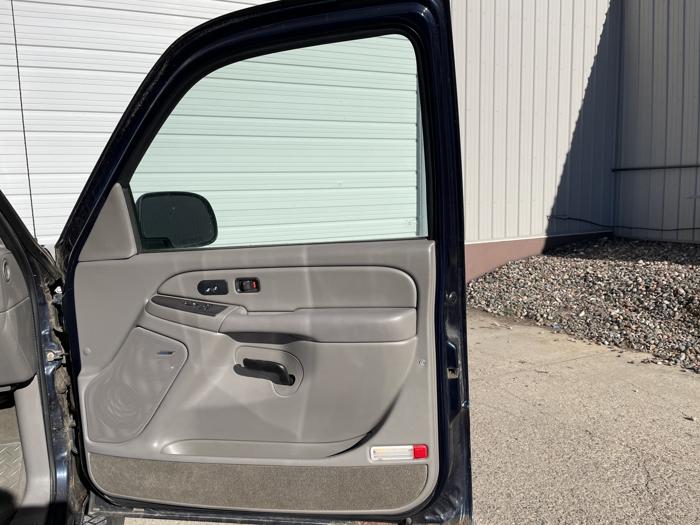 2005 chevrolet silverado with 199449 miles for sale near elk-river, minnesota ea9cedff906b4502b5cc0cd0d7f1ad6f.jpg