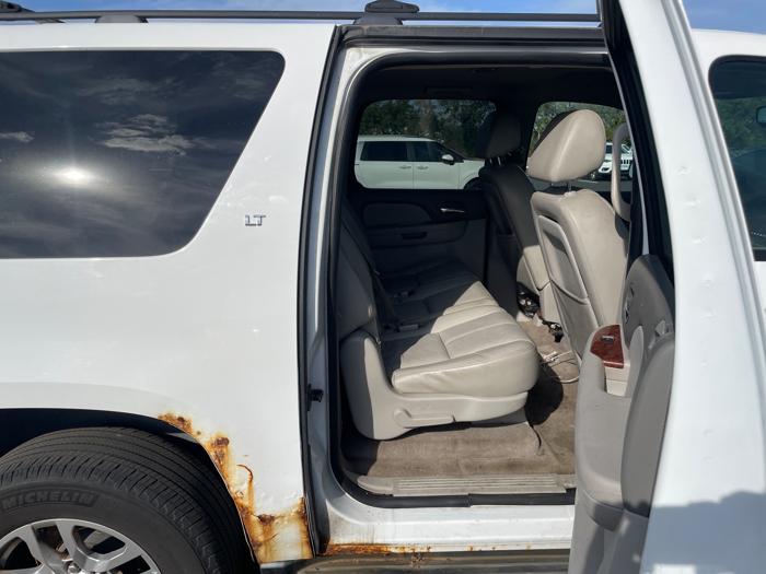 2009 chevrolet suburban lt1-1500-4wd with 242331 miles for sale near rochester, minnesota eaea52e9e39b475bb5ea6a61015fbb9a.jpeg