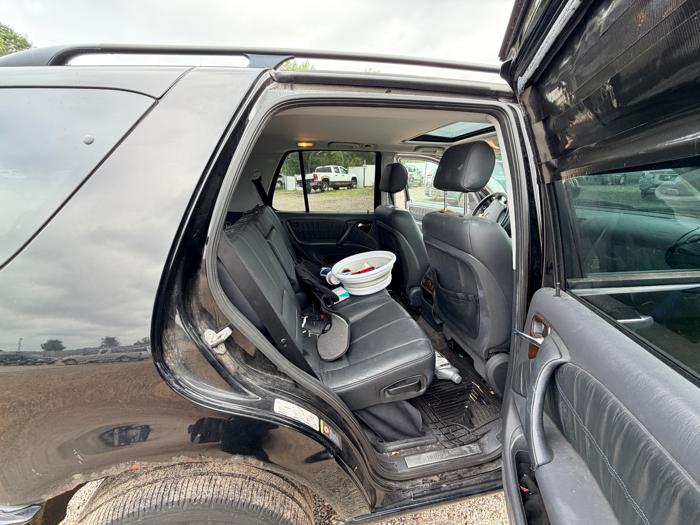 2003 mercedes-benz m-class ml500 with 163666 miles for sale near elk-river, minnesota eb3809fa3f07449e914c3326351a93b7.jpeg