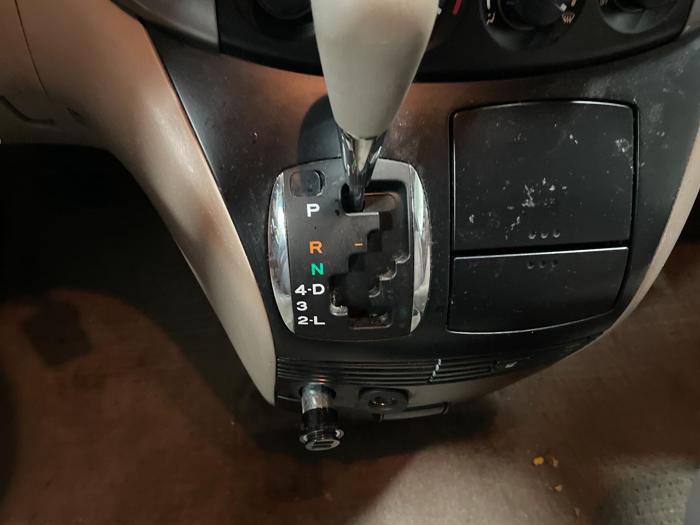 2007 toyota sienna ce with 193713 miles for sale near elk-river, minnesota eb39c0732ba04c1fb02ec17cc00f1389.jpg