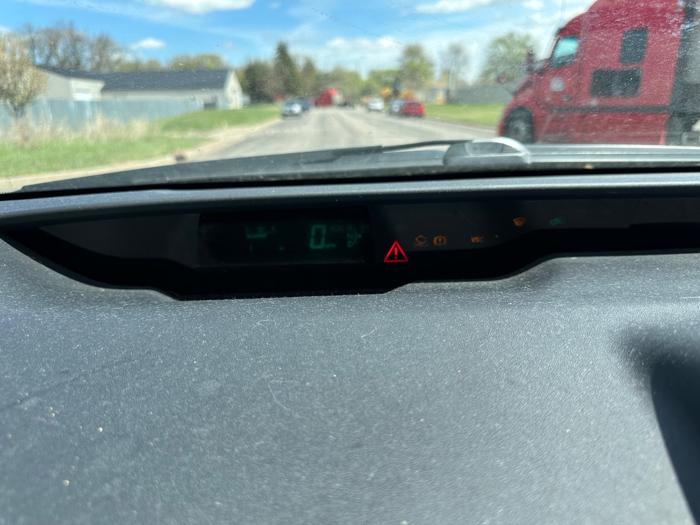2004 toyota prius 4-door-liftback with 174895 miles for sale near elk-river, minnesota eb6f0d654bce47dba289d9aaf61cf36c.jpeg
