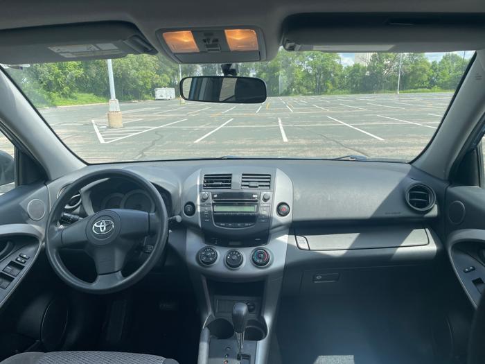 2008 toyota rav4 sport-i4-4wd with 221306 miles for sale near ramsey, minnesota eb84a045d3a843f7abc6ef3a3d1e2515.jpeg