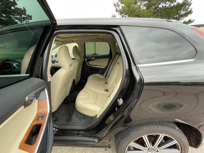 2017 volvo xc60 t6-inscription-awd with 83143 miles for sale near eden-prairie, minnesota eb933a3b9a664c4b8b537da6c9480f01.jpeg