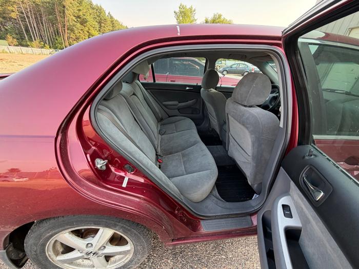 2004 honda accord ex-sedan-at with 174312 miles for sale near elk-river, minnesota eb9bafb2770a4f2aad79b96ccec5650a.jpeg