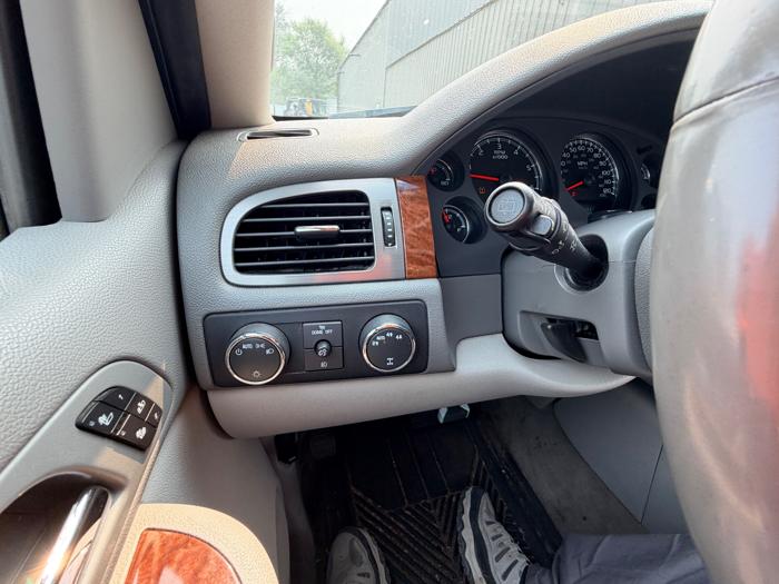 2008 gmc yukon slt-1-4wd with 242684 miles for sale near elk-river, minnesota eba9cfe1e8c44edfba2f447b8ad87104.jpeg