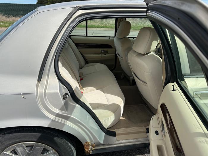 2007 mercury grand-marquis gs for sale near elk-river, minnesota ebab663cbb55446d9dd8d04b6a5e741c.jpeg