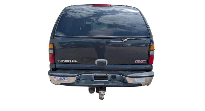 2005 gmc yukon-xl 1500-4wd with 171211 miles for sale near elk-river, minnesota ebb95b1ec0c841cd99a5501f23b24dfa.jpg