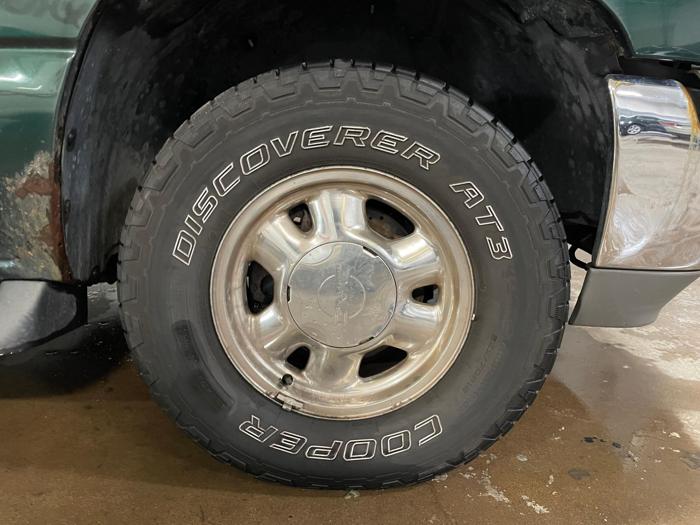 2003 gmc yukon base with 262681 miles for sale near elk-river, minnesota ebcceae1d98a4c7b81a4de3b24790330.jpg