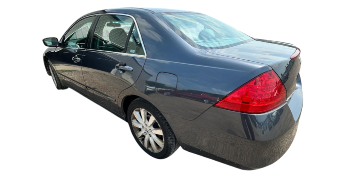 2007 honda accord se-v-6-sedan-at with 175482 miles for sale near elk-river, minnesota ec101281ab75427989cfb18258c7dfb3.png