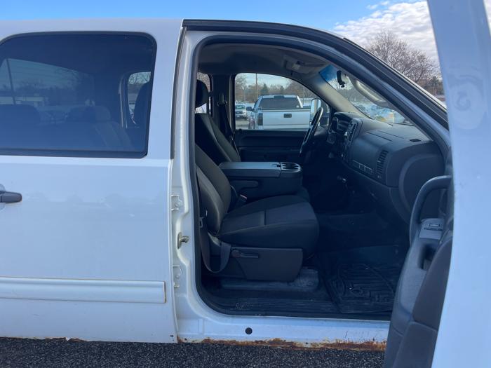 2010 chevrolet silverado-1500 lt1-crew-cab-4wd with 273658 miles for sale near fridley, minnesota ec6099978e7e4d90ae836398812dec83.jpeg