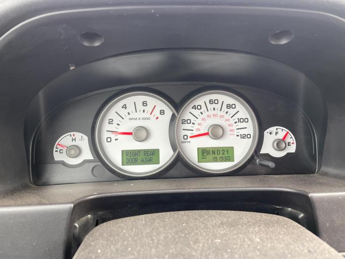 2007 ford escape with 191930 miles for sale near elk-river, minnesota ec6c5f90cbbf4305ab039bea9628a8f6.jpg