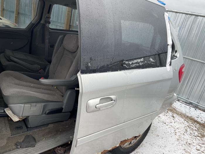 2007 chrysler town-and-country base-lx with 190974 miles for sale near elk-river, minnesota ec7f408fcda348febc1c7f32c074d088.jpg