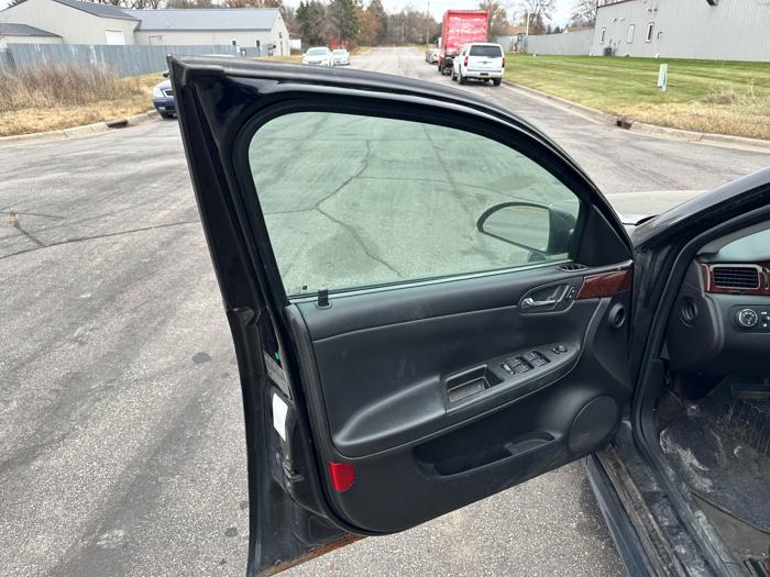 2011 chevrolet impala with 121773 miles for sale near elk-river, minnesota ec82fefdc0a54d3096d5e32366702601.jpeg